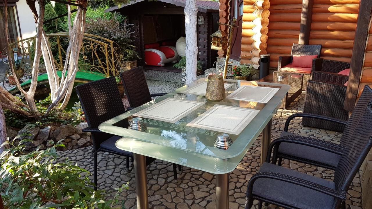 Luxury Villa With Pool And Sauna Chernivtsi Luaran gambar