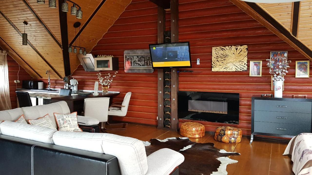 Luxury Villa With Pool And Sauna Chernivtsi Luaran gambar