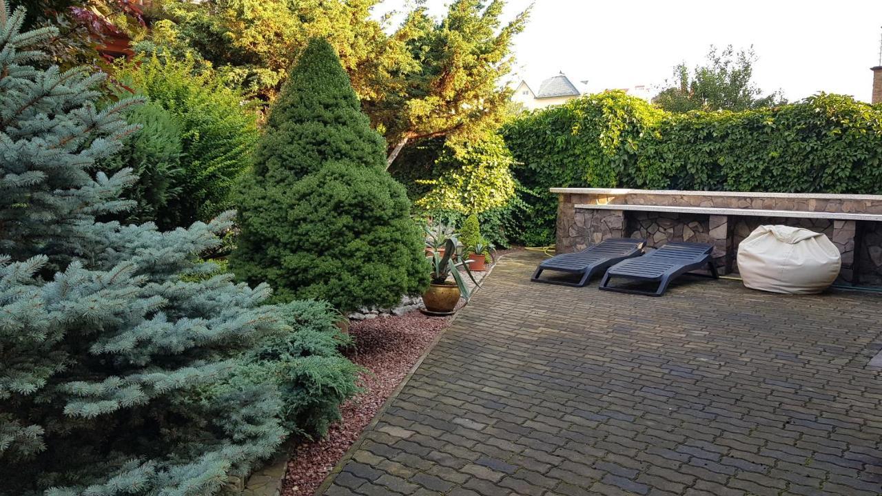Luxury Villa With Pool And Sauna Chernivtsi Luaran gambar