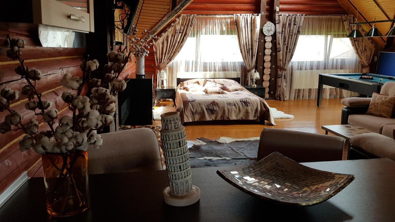 Luxury Villa With Pool And Sauna Chernivtsi Luaran gambar