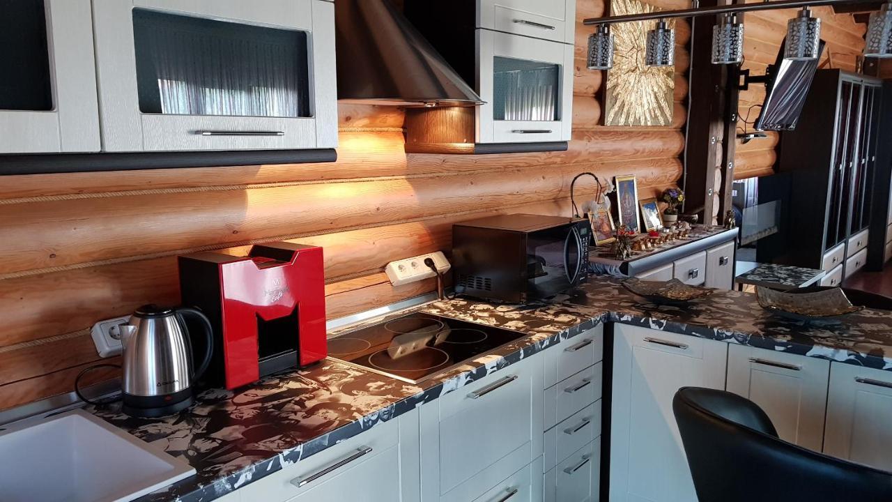 Luxury Villa With Pool And Sauna Chernivtsi Luaran gambar