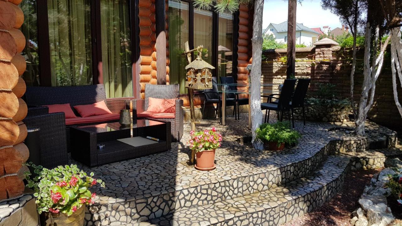 Luxury Villa With Pool And Sauna Chernivtsi Luaran gambar