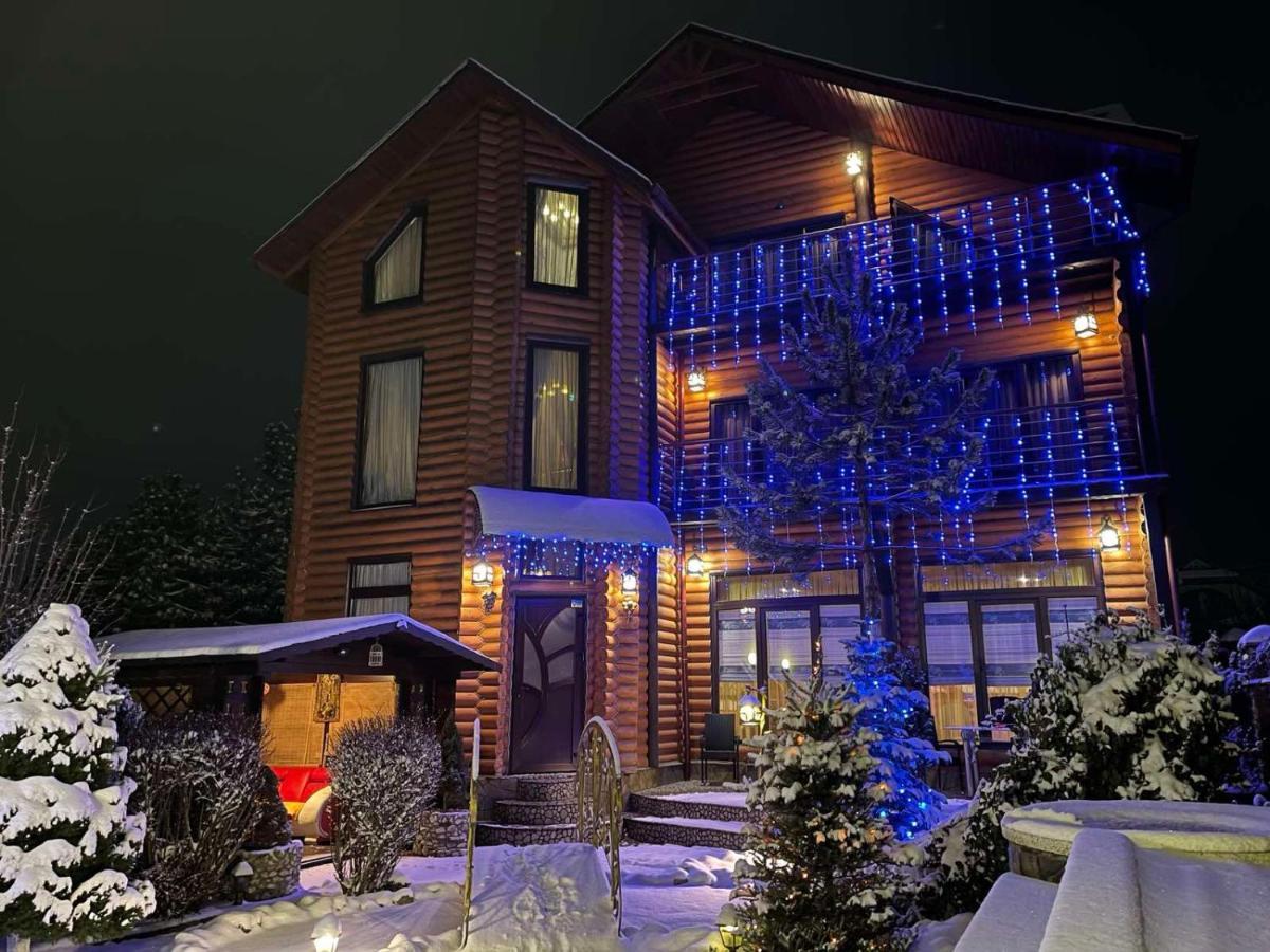 Luxury Villa With Pool And Sauna Chernivtsi Luaran gambar